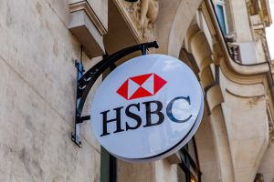 موسسه HSBC، پیش‌بینی قیمت نقره را برای ۲۰۲۶ و ۲۰۲۷ افزایش داد
