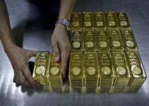 رویترز: پیش‌بینی قیمت طلا در ۲۰۲۶ برابر با ۴٬۲۷۵ دلار است