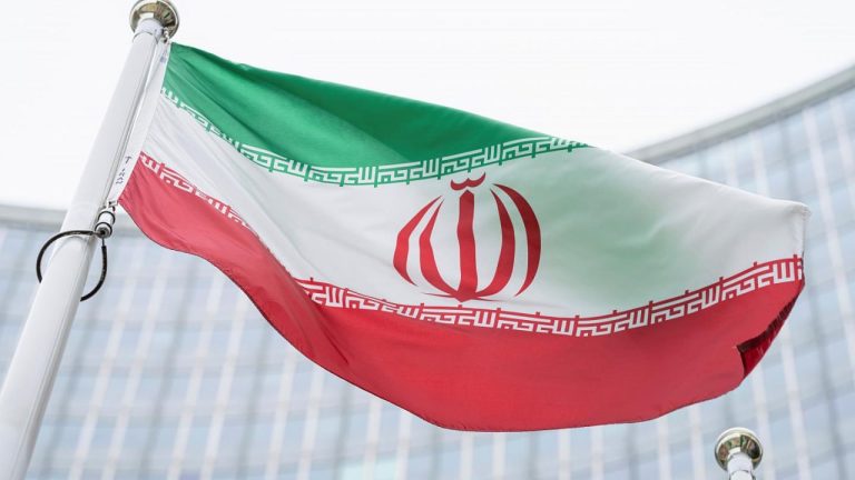 بریتانیا ۷۱ فرد و نهاد ایرانی را تحریم کرد